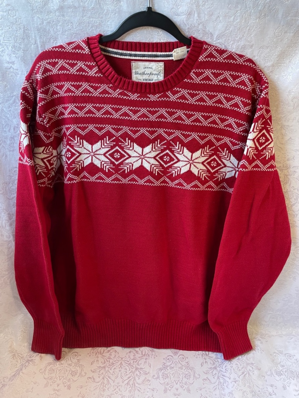 NWOT Weatherproof Men’s Red Crewneck Fair Isle Knit Sweater.  Size XL.
